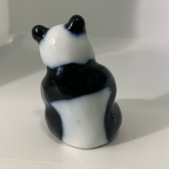Miniature ceramic panda - Picture 4 of 6